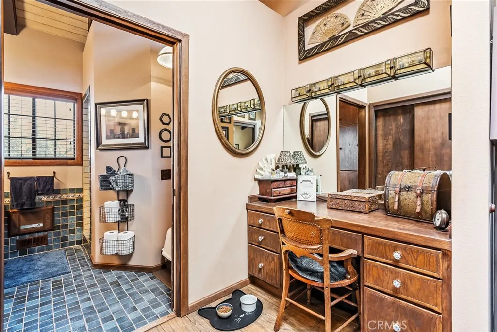 2135 Live Oak Rd, Paso Robles, California 93446 home-pic-49