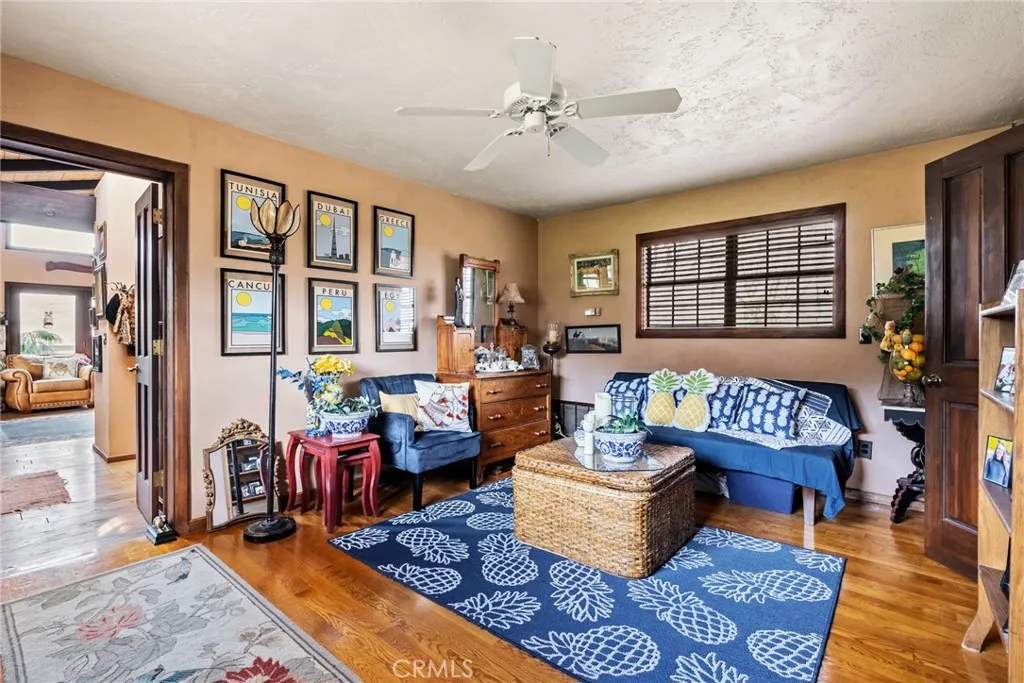 2135 Live Oak Rd, Paso Robles, California 93446 home-pic-47
