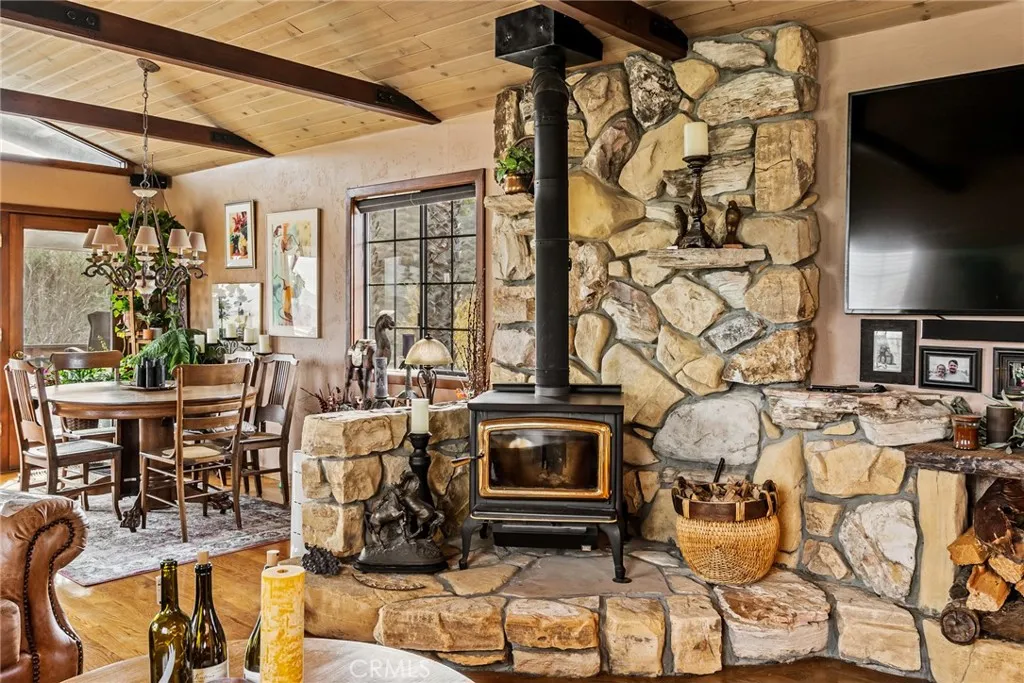 2135 Live Oak Rd, Paso Robles, California 93446 home-pic-44