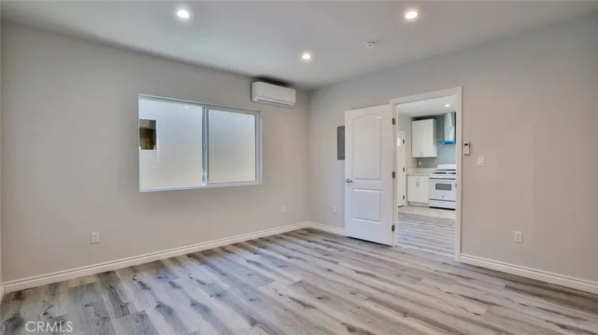ADU: 1+1: Bedroom