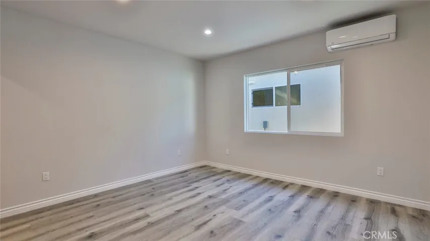 ADU: 1+1: Bedroom