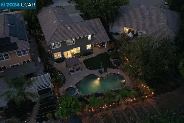 112 Mcmahon Court, Martinez, California 94553
