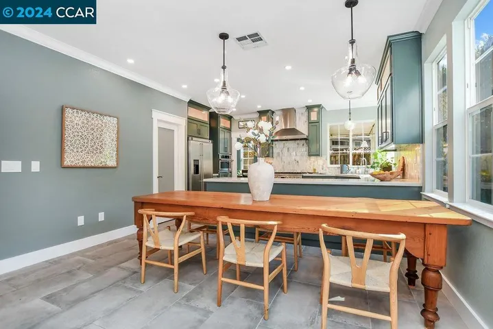 112 Mcmahon Court, Martinez, California 94553