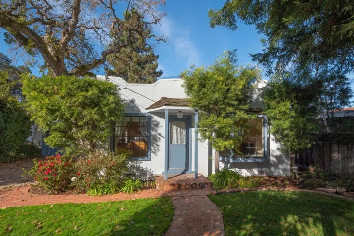 495 9th Avenue, Menlo Park, California 94025