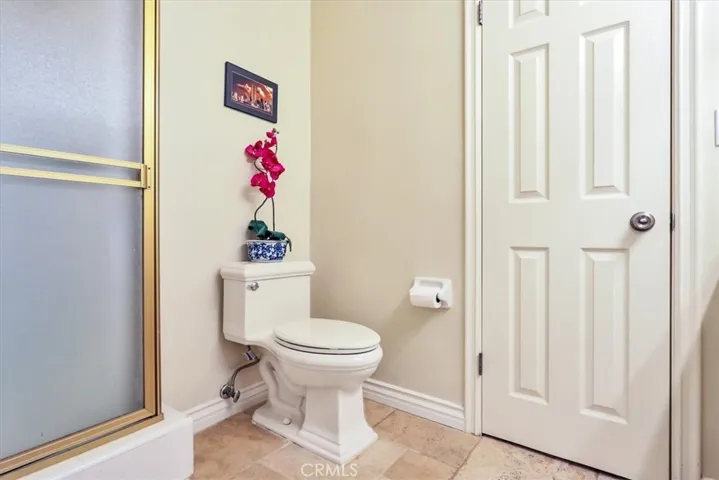 23161 Gainford Street, Woodland Hills, California 91364