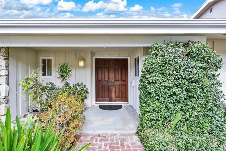 23161 Gainford Street, Woodland Hills, California 91364