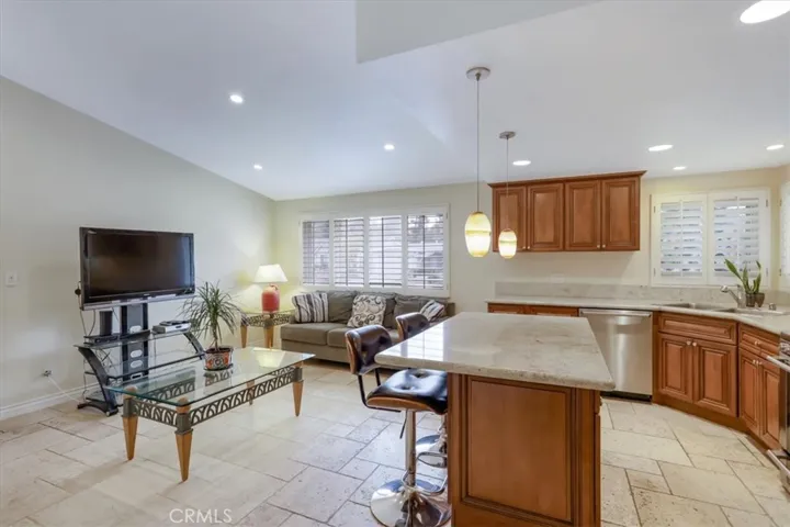 23161 Gainford Street, Woodland Hills, California 91364