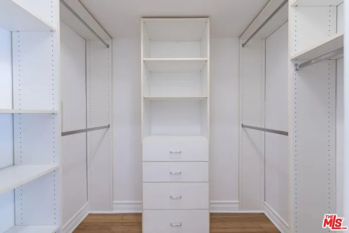 123 S Clark Drive 202, Los Angeles, California 90048