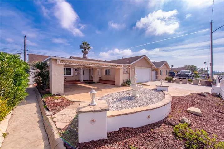 4700 S J Street, Oxnard, California 93033