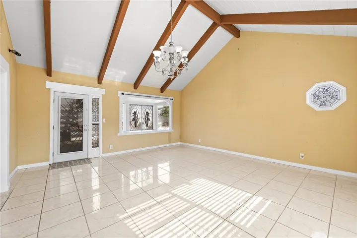 4700 S J Street, Oxnard, California 93033
