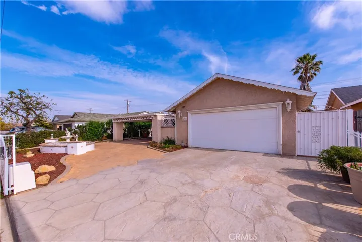 4700 S J Street, Oxnard, California 93033