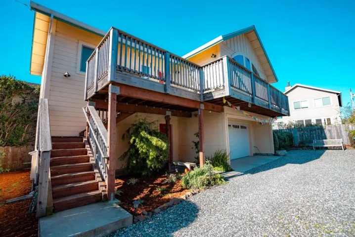 147 Francisco Street 149, El Granada, California 94018