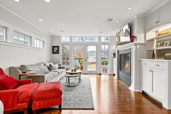 118 Occidental Avenue, Burlingame, California 94010
