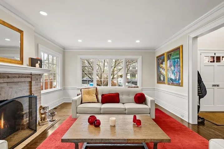 118 Occidental Avenue, Burlingame, California 94010