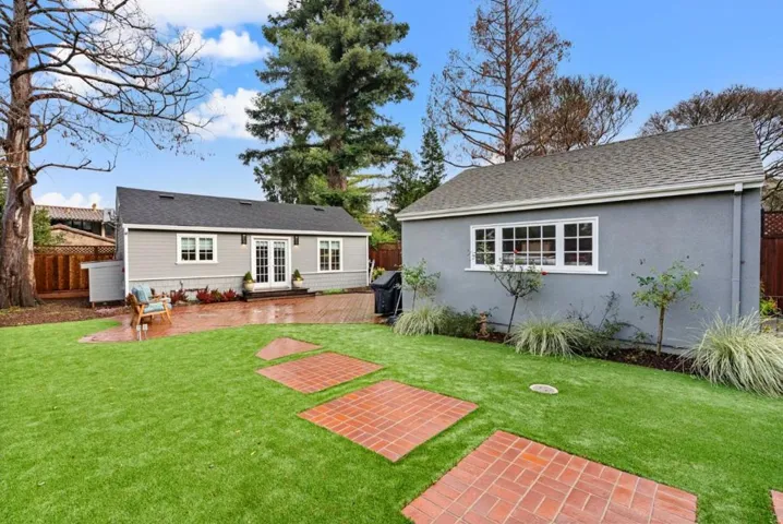 118 Occidental Avenue, Burlingame, California 94010