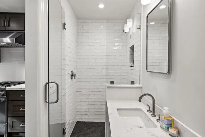 118 Occidental Avenue, Burlingame, California 94010