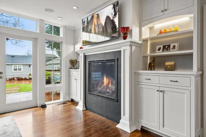 118 Occidental Avenue, Burlingame, California 94010