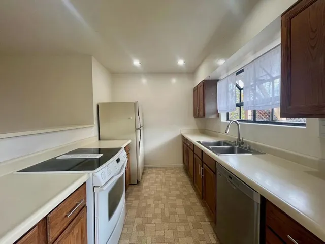93 30th Avenue, San Mateo, California 94403