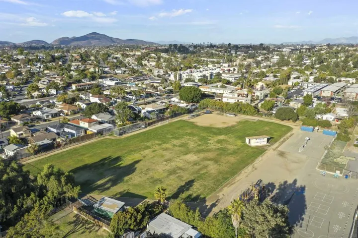 7565 Sturgess Ave, La Mesa, California 91941
