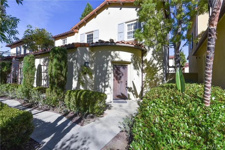 81 Greenhouse, Irvine, California 92603