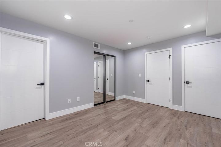 1947 N Vista Del Mar Avenue, Los Angeles, California 90068