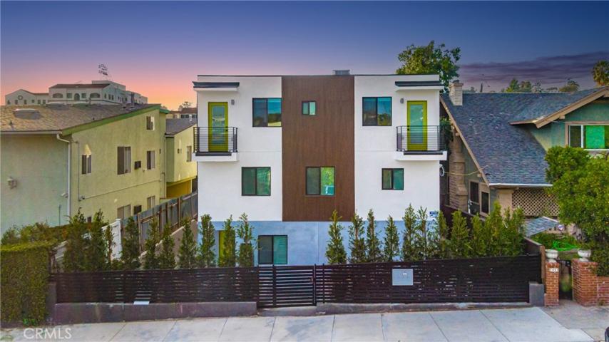 1947 N Vista Del Mar Avenue, Los Angeles, California 90068