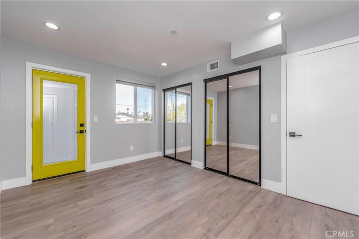 1947 N Vista Del Mar Avenue, Los Angeles, California 90068