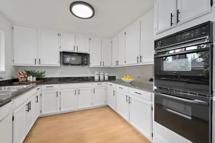 1011 Colorado Avenue, Palo Alto, California 94303