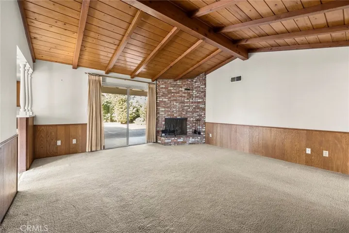 Famly room off of the kitchen with gas fireplace