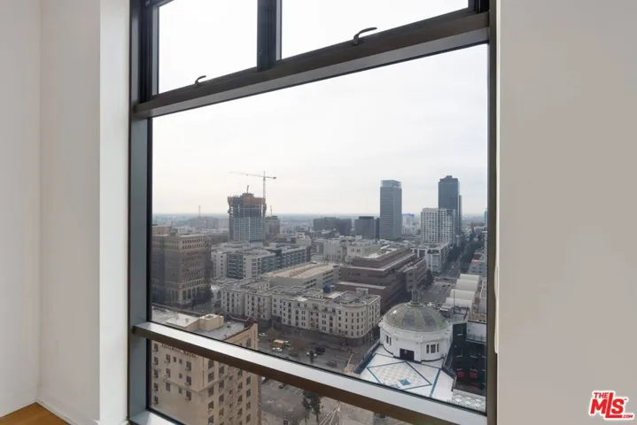 801 S Grand Avenue 1612, Los Angeles, California 90017