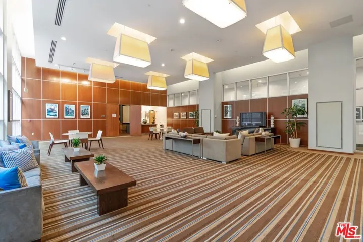 801 S Grand Avenue 1612, Los Angeles, California 90017