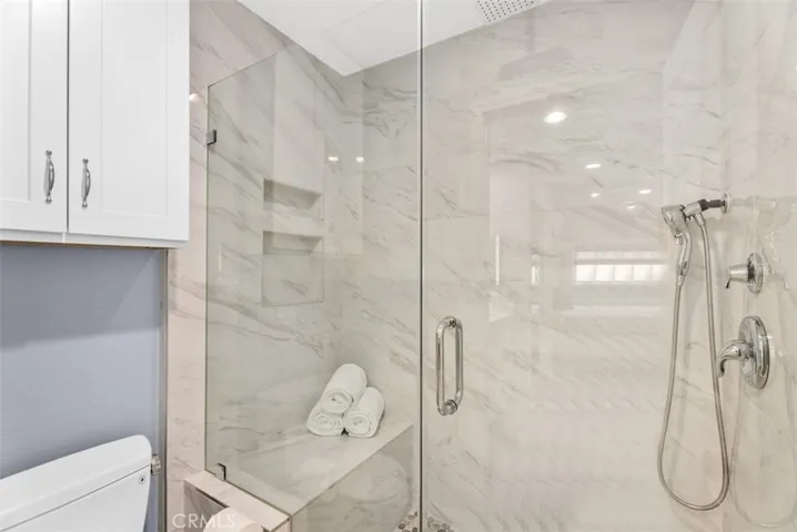Large, luxurious shower