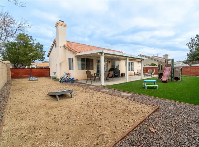 2693 W Sunrise Drive, Rialto, California 92377