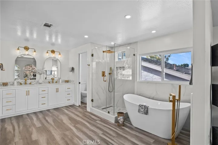 76 Monticello, Irvine, California 92620