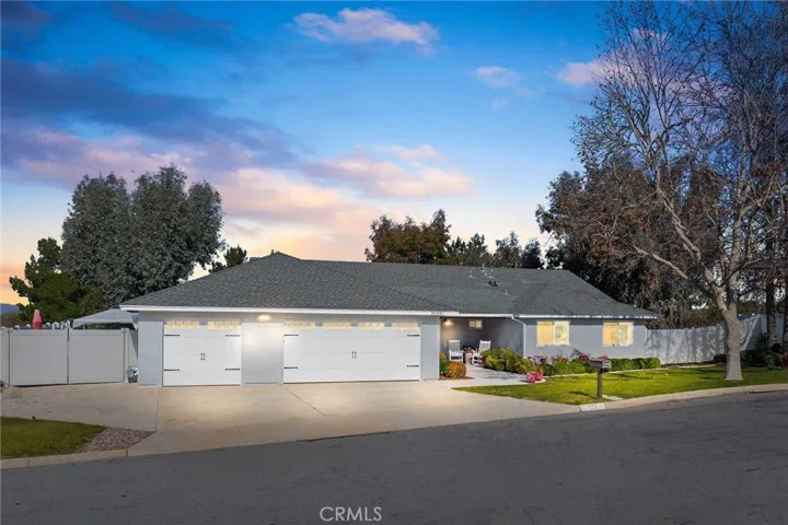 30346 Calle Halcon, Temecula, California 92592