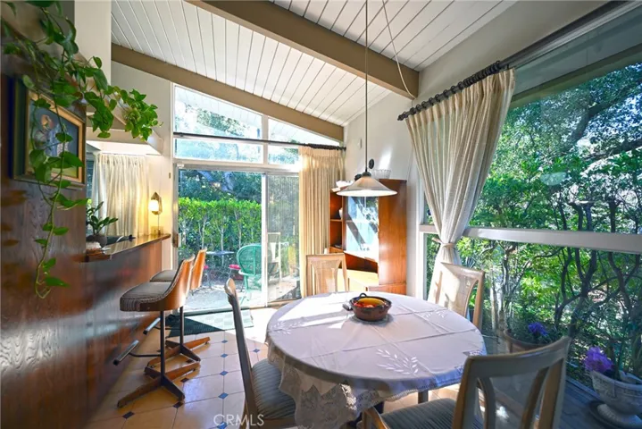 4128 Morro Drive, Woodland Hills, California 91364