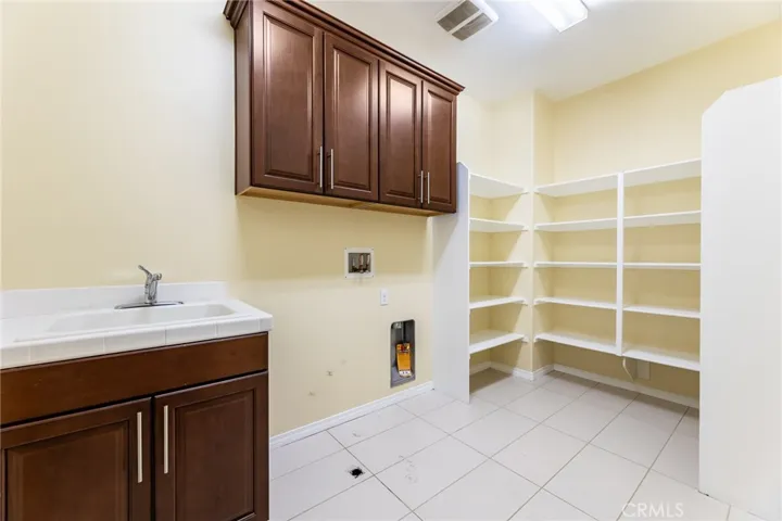 26459 Riverrock Way, Saugus, California 91350