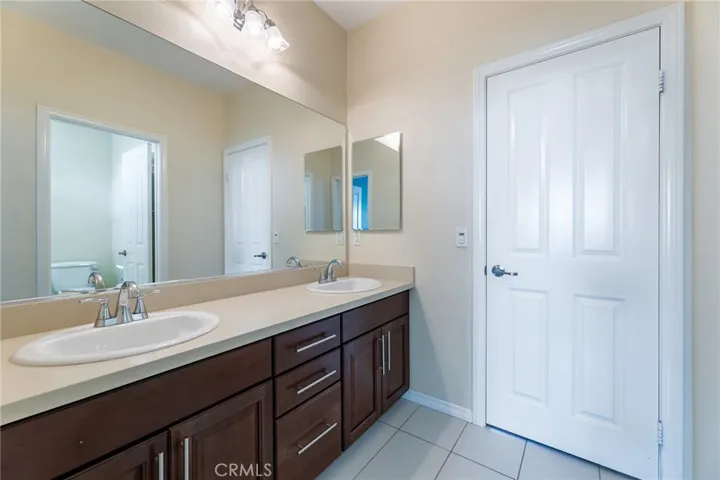 26459 Riverrock Way, Saugus, California 91350