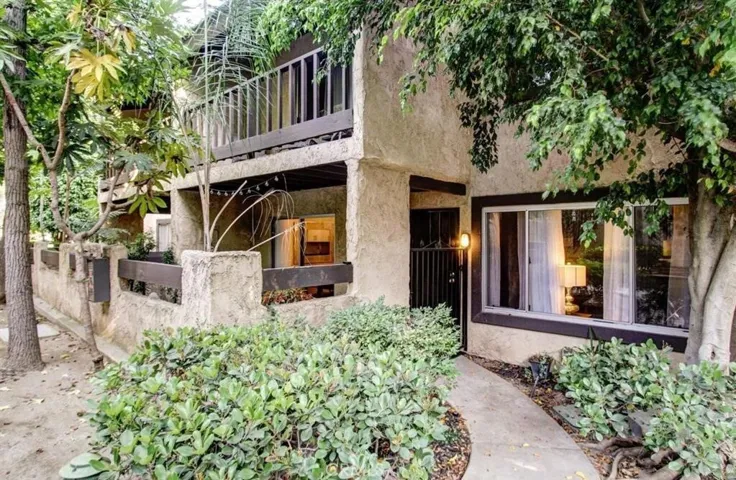 263 E Sierra Madre Boulevard F, Sierra Madre, California 91024
