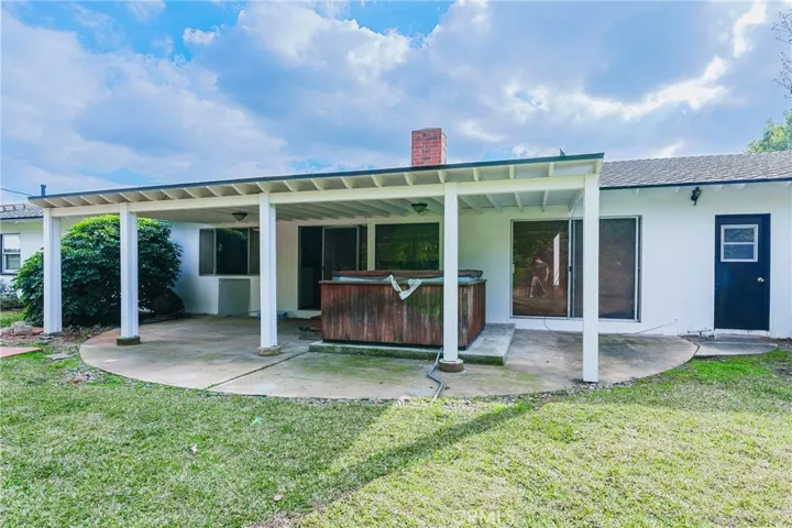 New covered patio