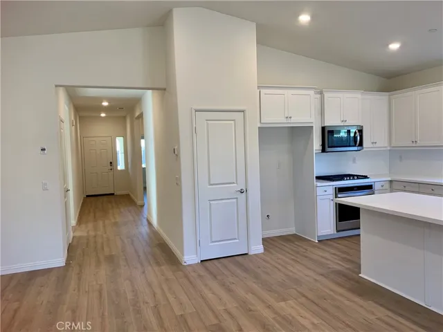 15640 San Diego Lane, Victorville, California 92394
