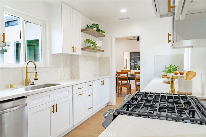 917 Patronella Avenue, Torrance, California 90503