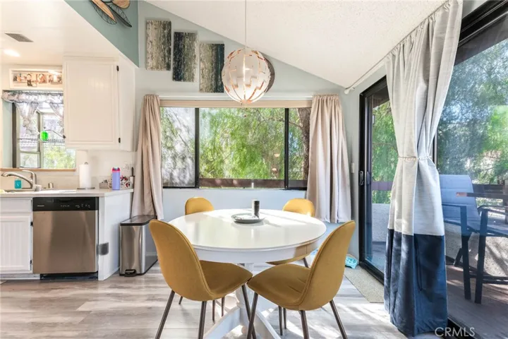 18146 American Beauty Dr 1050, Canyon Country, California 91387