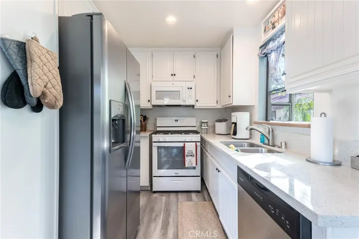 18146 American Beauty Dr 1050, Canyon Country, California 91387