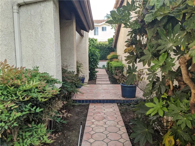 18 Filare, Irvine, California 92620