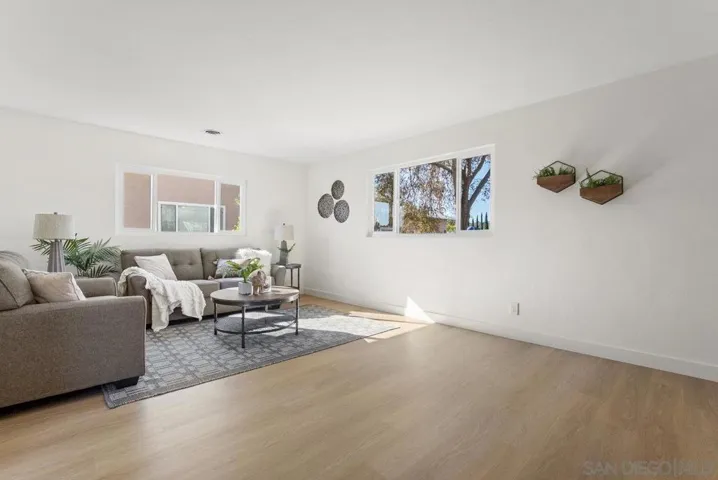 781 Denise Ln, El Cajon, California 92020
