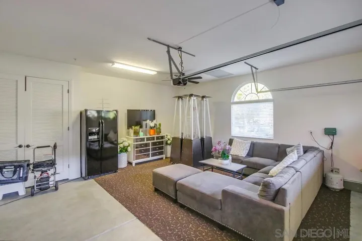 11662 Big Canyon Lane, San Diego, California 92131