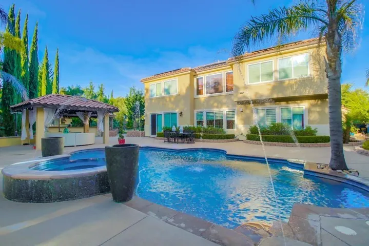 11662 Big Canyon Lane, San Diego, California 92131