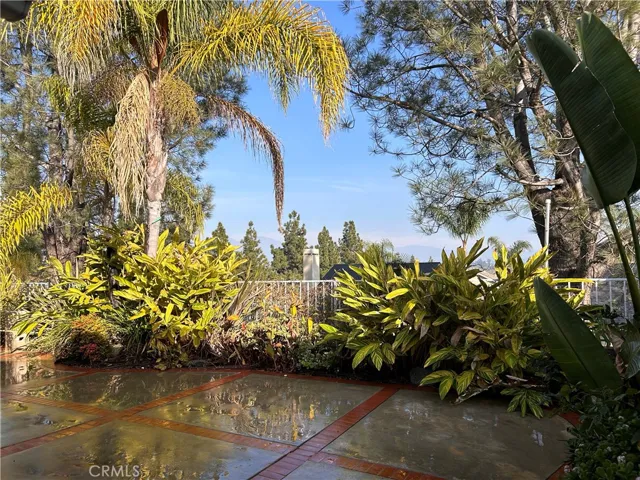 4 Coralwind, Aliso Viejo, California 92656