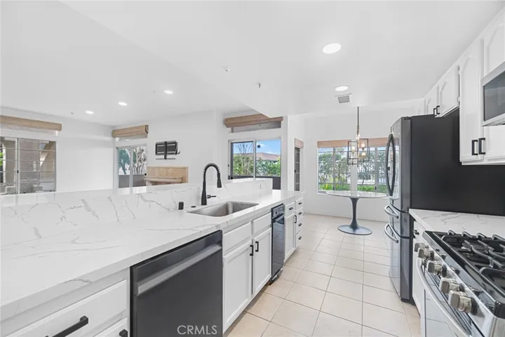 4581 Warner Avenue 105, Huntington Beach, California 92649